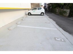 敷地内駐車場