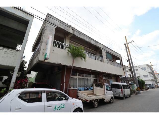  福本ドミトリー