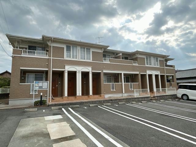  ガーデンヒルズＢ