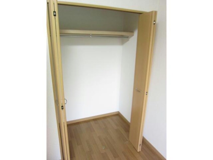  ドゥ－　フェリーチェ