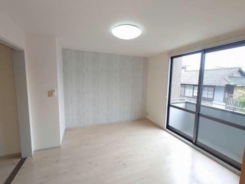  シャーメゾン殿町