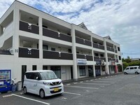 アバンティ・イースト