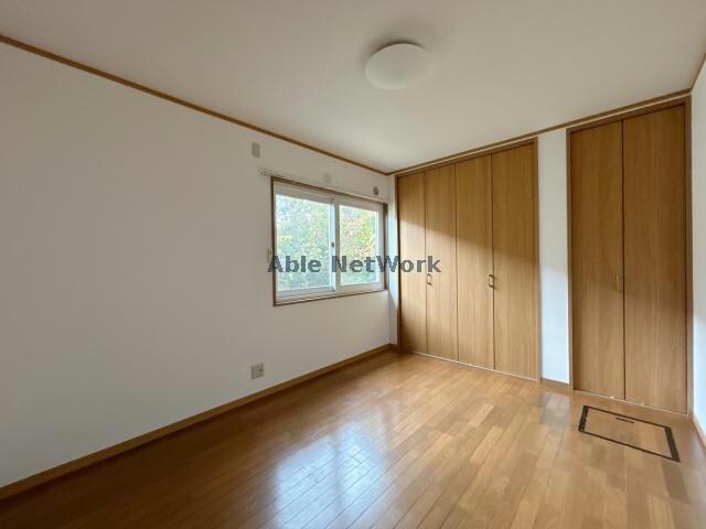  小野田貸家（北若山）