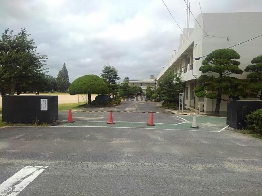 山陽小野田市立厚狭小学校(小学校)まで1730m※校区は市役所にご確認ください ハイムトッキ