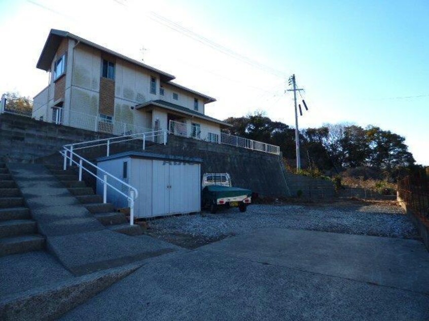  小野田本山貸家