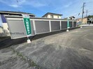 中宇部レンタルガレージの外観