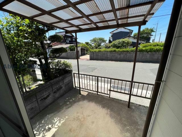  妻崎開作貸家