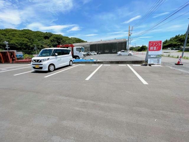  際波355番地貸店舗