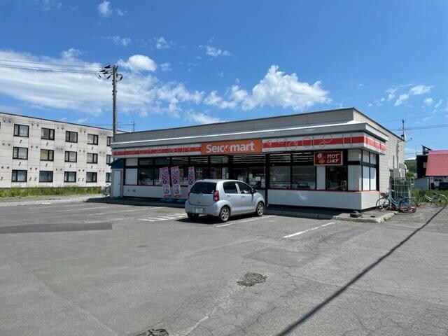 セイコーマート名寄大通店(コンビニ)まで1070m ラピス・ラズリⅡ