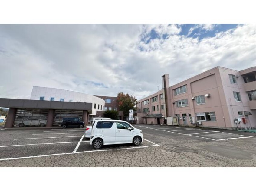 医療法人社団三愛会名寄三愛病院(病院)まで591m ルラーシェ名寄