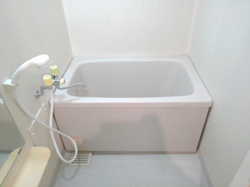  ハイツロードサイド