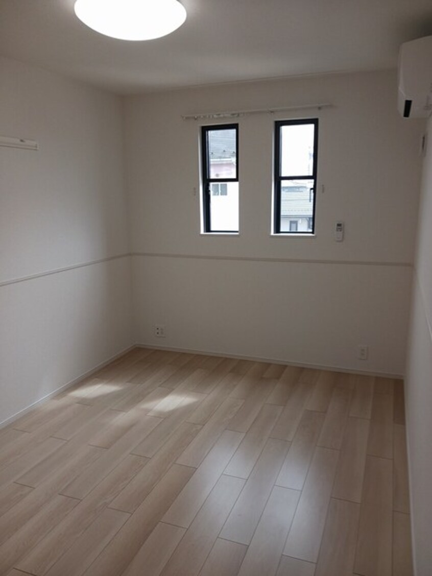  エムズサニーガーデン　２５