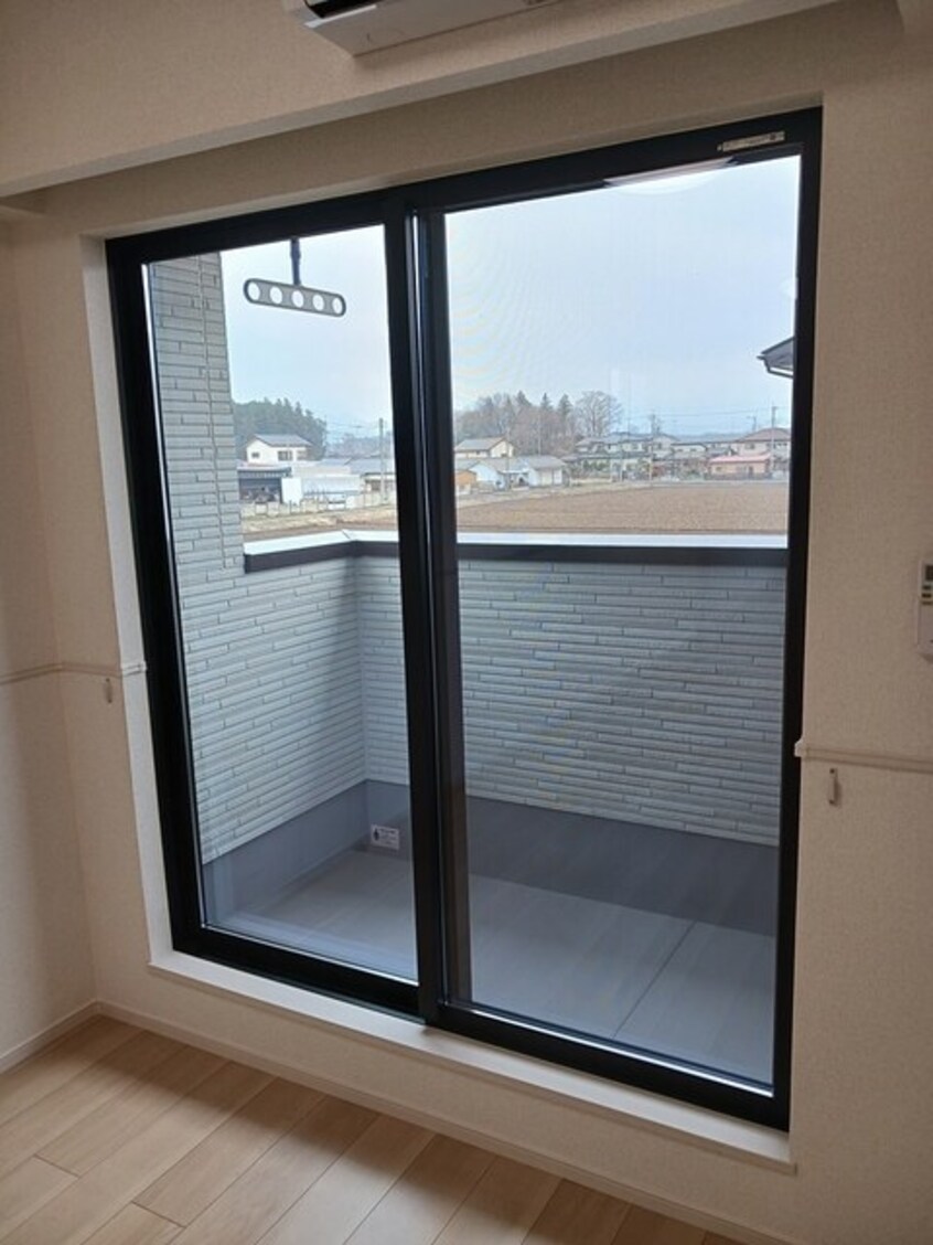  エムズサニーガーデン　２７