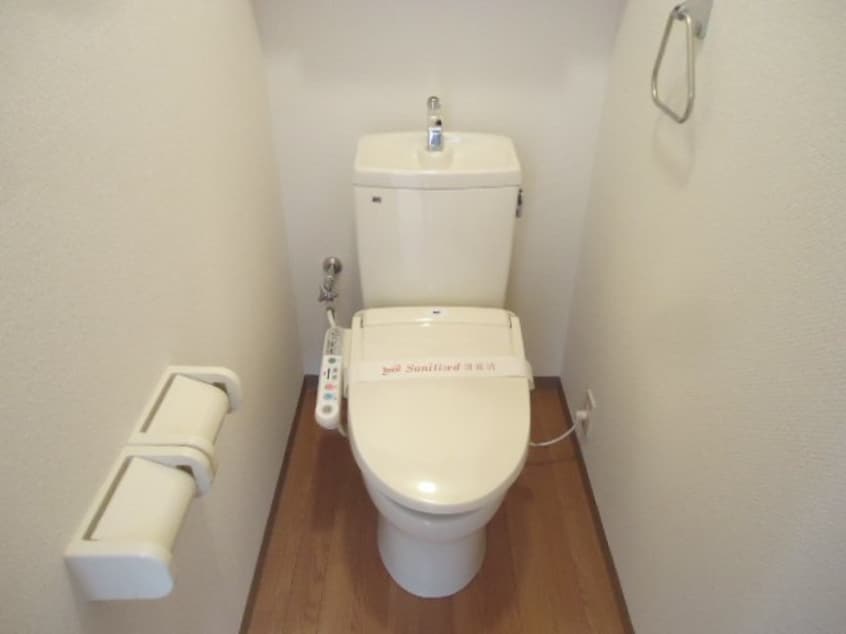 シャワー付きトイレ サンクチュアリ　III