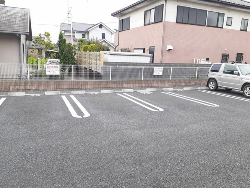  パレス　ジェリカIIーＢ