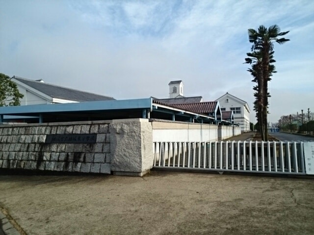 結城市立結城東中学校まで550m エンブレムＨ