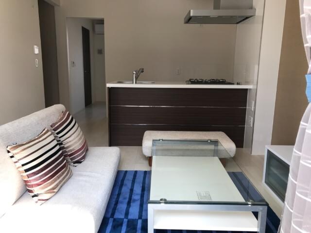 リビング エミアスII