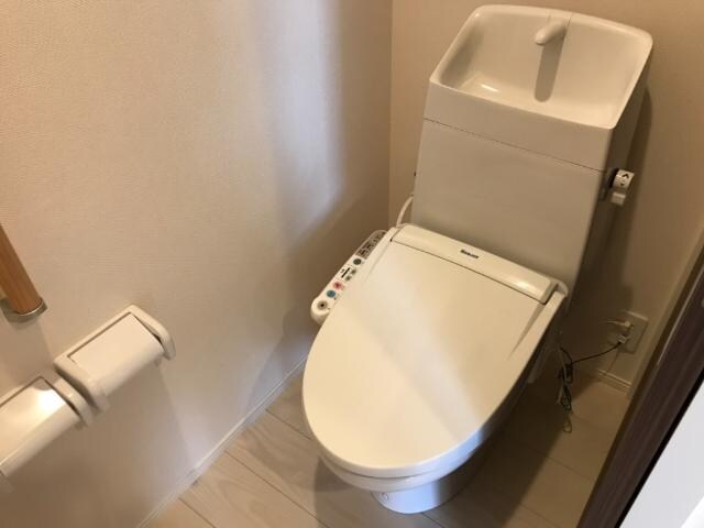 シャワー付きトイレ エミアスII