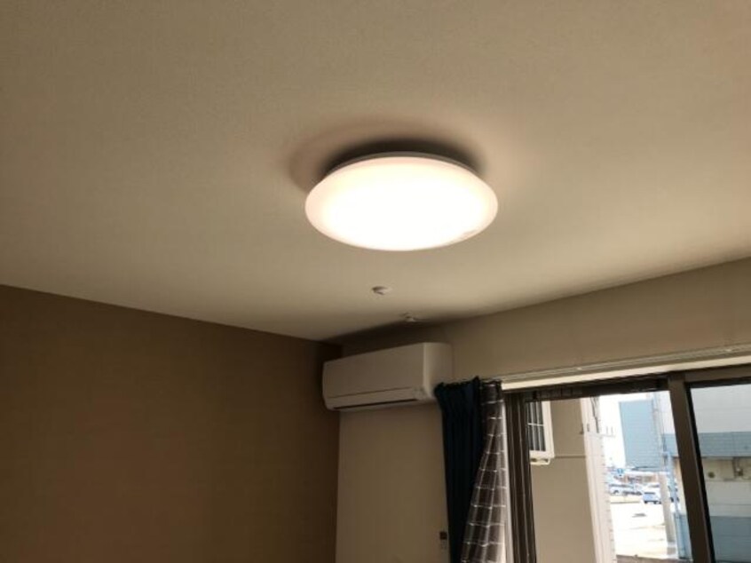 照明器具 エミアスII