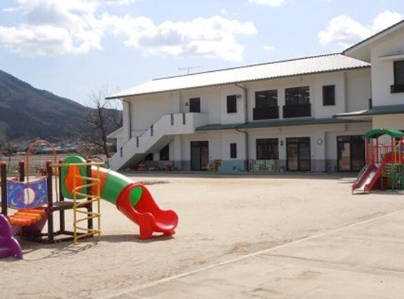 ひなの里保育園(幼稚園/保育園)まで1029m 高橋アパート3号棟