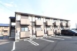 クワトロ　ヤナギノ
