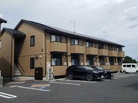 クワトロ　ヤナギノ　C