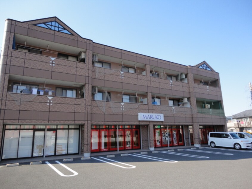 外観写真（昼） グランピア