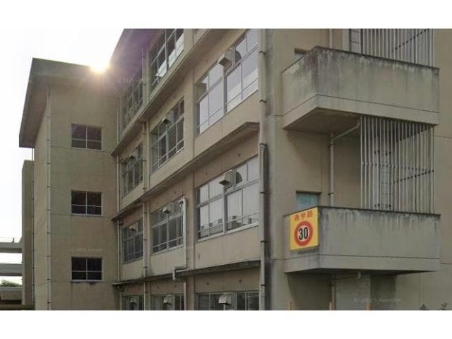 福山市立幸千中学校(中学校/中等教育学校)まで2646m 千田戸建て