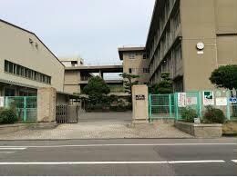 福山市立誠之中学校(中学校/中等教育学校)まで200m グレイスガーデンＡ（新涯町）