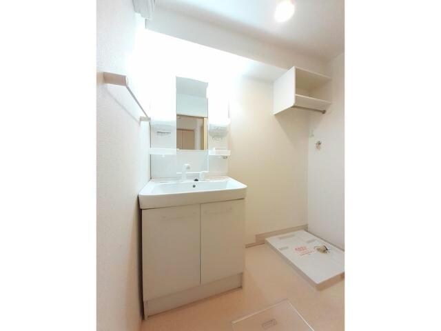  ラ・ルーチェ（沖野上町）