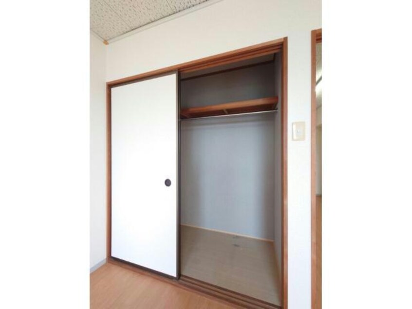  プレジール岡本　A棟