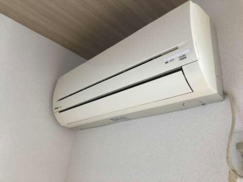  メゾンドローズ　Ｂ棟