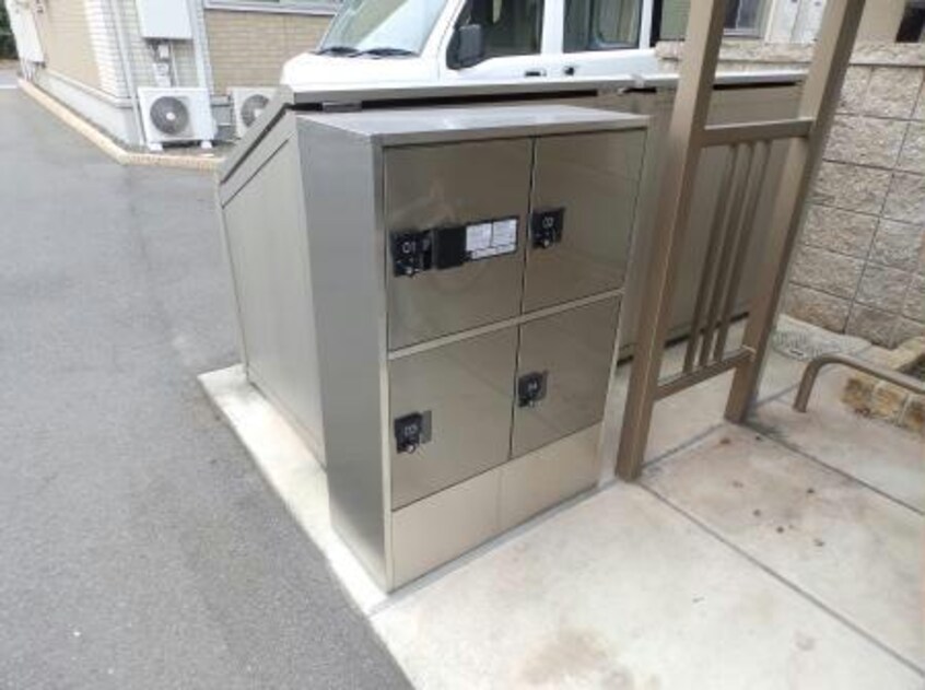  ローゼンシュタット　B棟