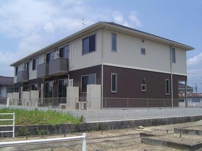  シャーメゾン坪生南