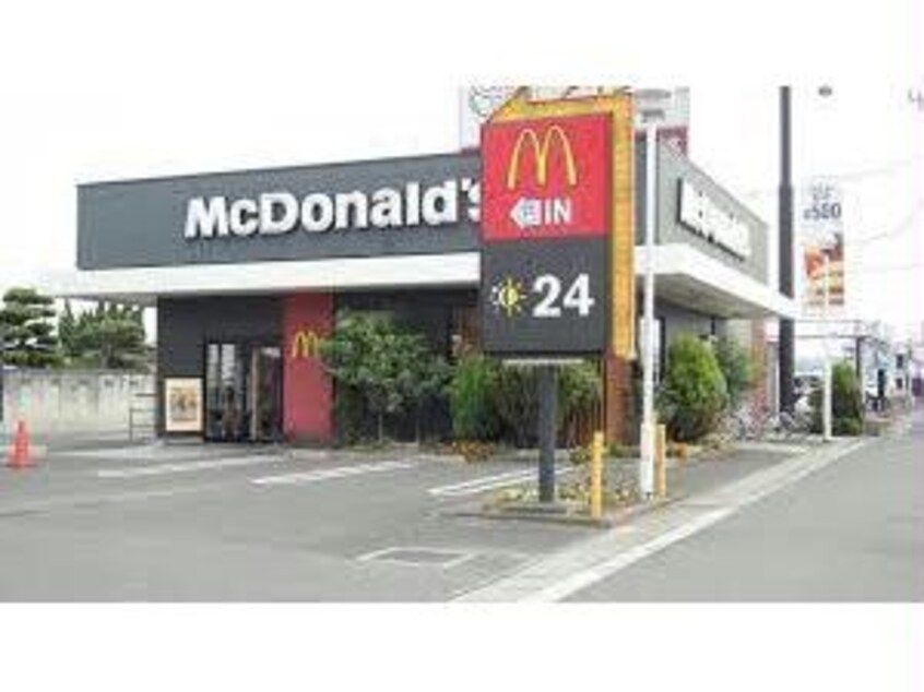 マクドナルド486万能倉店(その他飲食（ファミレスなど）)まで356m プラシードＡ