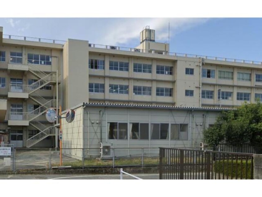 福山市立御幸小学校(小学校)まで648m フォルトゥーナA