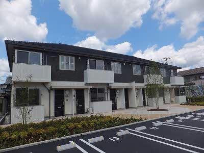  ガーデンズ多治米　Ｂ棟