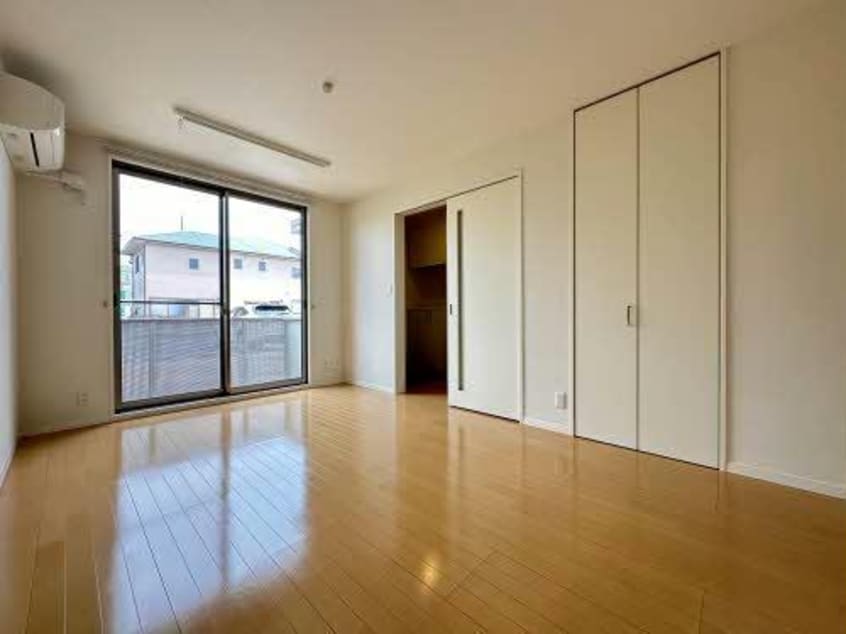  ガーデンズ多治米　Ｂ棟