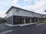 ガーデンズ多治米　Ａ棟