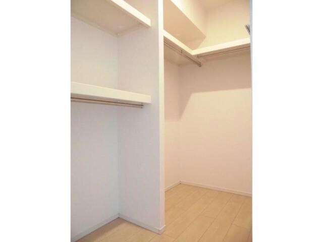  ラピス（奈良津町）