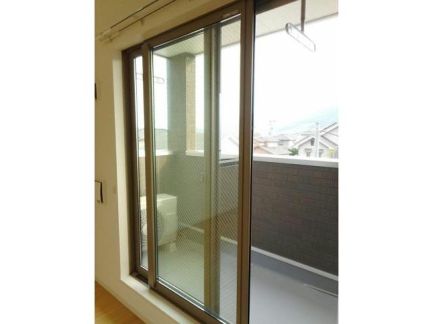  ラ・ルーチェ　Ｂ（西新涯町）