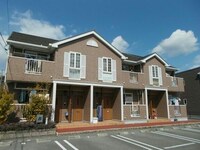 ラフレシールＢ（津之郷町）