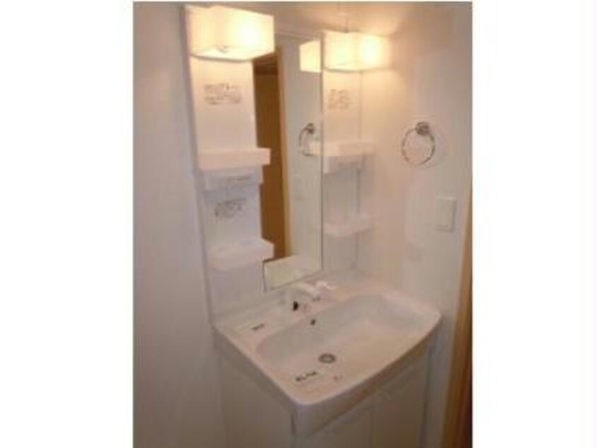  カーサドマーニＡ