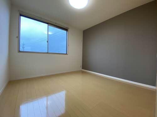  グランティワカサ