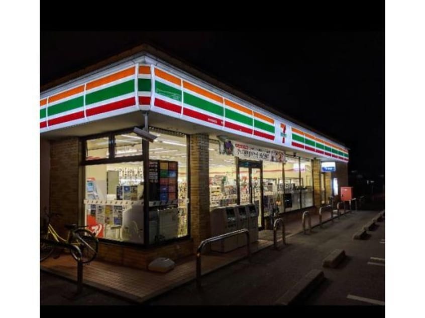 セブンイレブン福山駅家町江良店(コンビニ)まで406m チェリー　プロッサムＢ