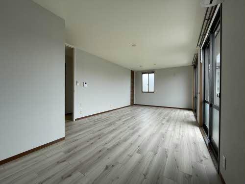  ラ・パルテール　弐番館　翔