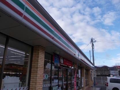 セブンイレブン福山加茂店(コンビニ)まで1109m プラシードⅠ（加茂町）