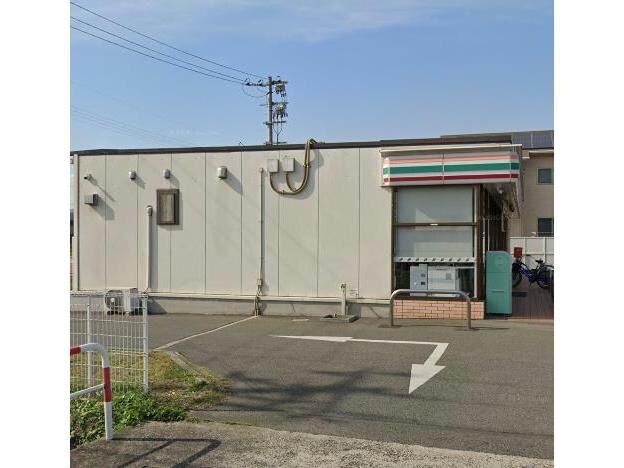 セブンイレブン福山東手城3丁目店(コンビニ)まで374m ガーデンヒルズ東手城　A棟
