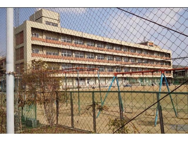 福山市立手城小学校(小学校)まで524m プラムガーデンD