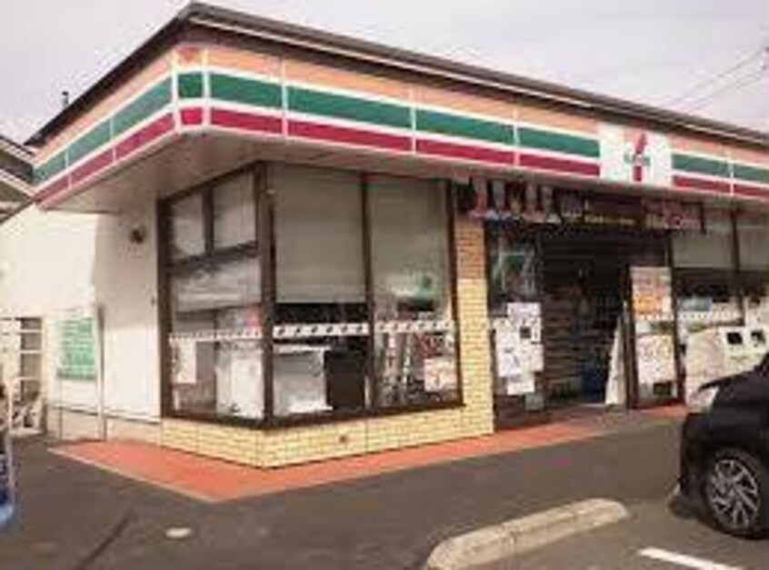 セブンイレブン福山新涯3丁目店(コンビニ)まで746m グリーン　オレンジ　B
